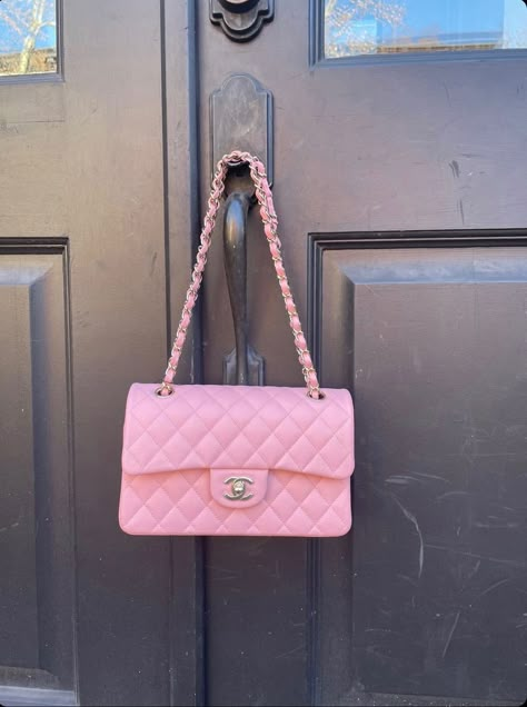 The Chanel Pink Quiz - Can You Identify Them? ? - PurseBop Designer Wishlist, Pink Chanel Bag, Chanel Bag Classic, Monica Murphy, Money Nails, Makeup Luxury, Preppy Bags, Bag Wishlist, Pink Luxury