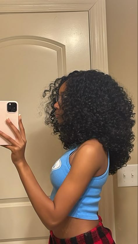 Curly Cut, Hair 4c, Curly Hair Photos, Cute Curly Hairstyles, Pelo Afro, Curly Haircuts, School Hair, Beautiful Curly Hair, Natural Curls Hairstyles