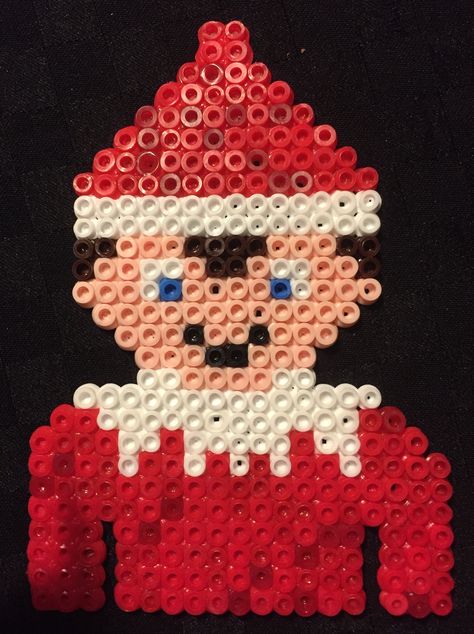 Perler Bead Elf on the Shelf Elf Perler Bead Patterns, Perler Bead Patterns Christmas, Perler Bead Patterns Easy, Perler Beads Easy, Christmas Perler Beads, Easy Perler Bead Patterns, Beads Patterns, Perler Crafts, Beads Designs