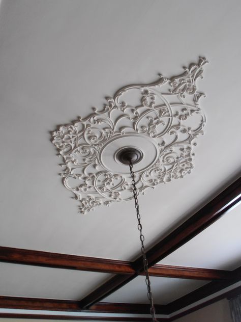 Ceiling Medallion. Custom work by Renaissance Ornamental Ahmed Ramzy, Ceiling Medallions Diy, Ceiling Stencil, Ralph Lauren Interiors, Ceiling Room, Tuscany Decor, Leather Working Patterns, House Ceiling Design, French Walls