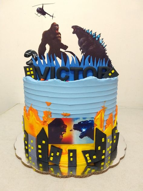 Godzilla Vs Kong Party Ideas, King Kong Vs Godzilla Cake, King Kong Vs Godzilla Birthday Party, Godzilla Vs Kong Cake, King Kong Cake, Godzilla Birthday Cake, Godzilla Cake, Godzilla Vs King Ghidorah, Godzilla Party