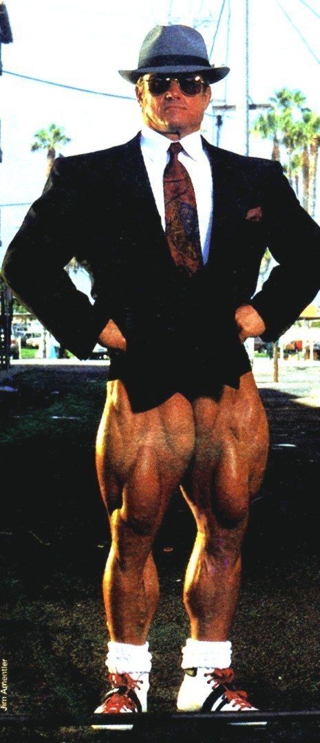 Famous Bodybuilders, Tom Platz, Men's Bodybuilding, Bodybuilding Pictures, Big Legs, Gym Inspiration, Body Builder, Top 40, Bodybuilding Motivation