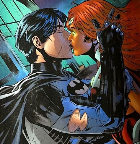 Robstar Fanart, Titans United, Starfire And Nightwing, Nightwing Starfire, Nightwing Wallpaper, Nighwing, Starfire Comics, Robin Starfire, Dc Couples