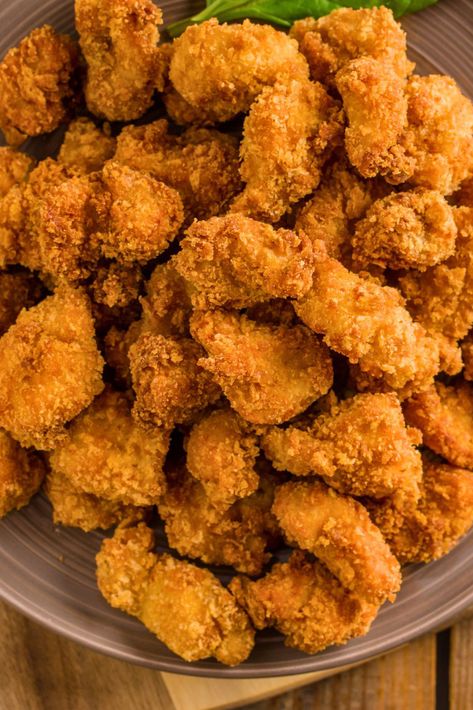 Weight Watchers Popcorn Chicken (Air Fryer) - All Recipes Club Weight Watchers Spicy Chinese Chicken, Popcorn Chicken Air Fryer, Air Fryer Popcorn Chicken, Spicy Chinese Chicken, Weight Watchers Air Fryer Recipes, Ww Chicken Recipes, Slow Cooker Chicken Stroganoff, Weight Watchers Air Fryer, Air Fryer Popcorn