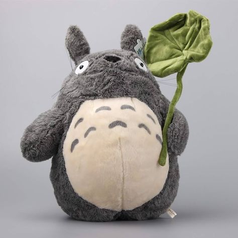 uiuoutoy Totoro Plush Pillow Cushion Cute Cartoon Doll Lifelike Animal Cat Stuffed Soft Chubby Totoro Cushion Toys (Totoro with Leaf) : Amazon.co.uk: Home & Kitchen Totoro With Leaf, Japan Ghibli, Ghibli Cosplay, Kawaii Totoro, Miyazaki Hayao, Totoro Plush, Nap Pillow, Anime Store, Comfortable Pillows