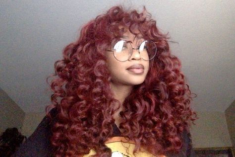 Cherry Red Hair Curly, Cherry Red Curly Hair, Burgundy Curly Hair, Afro Hair Dye, Red Hair Inspiration, Cherry Red Hair, Dyed Curly Hair, Wine Red Hair, Wine Hair