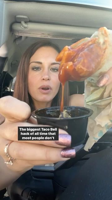 Krista Torres on Instagram: "I figured out #howto make warm TACO BELL RED SAUCE! Recipe at the end! If you haven’t tried it, trust me when I say it ELEVATES everything they have. . . . . . . #copycatrecipe #copycatrecipes #tacobell #tacobellsauce #tacobellredsauce @tacobell #easytacobellrecipe #tacobellcopycat #tacobellcopycatrecipe #redsauce #mildsauce #salsa #enchiladasauce #enchiladas #mildtacosauce #cookingwithkrista #easydinner #easydinners #easymeals #easymeal #easyrecipe #easyrecipes #mom Taco Villa Red Sauce Recipe, Chilis Santa Fe Sauce Recipe, Taco Bell Volcano Sauce Recipe, Volcano Sauce Recipe, Taco Bueno Chili Sauce Recipe, Taco Bell Dipping Taco, Santa Fe Sauce Recipe, How To Make Taco Bell Quesadilla Sauce, Copycat Taco Bell Red Sauce