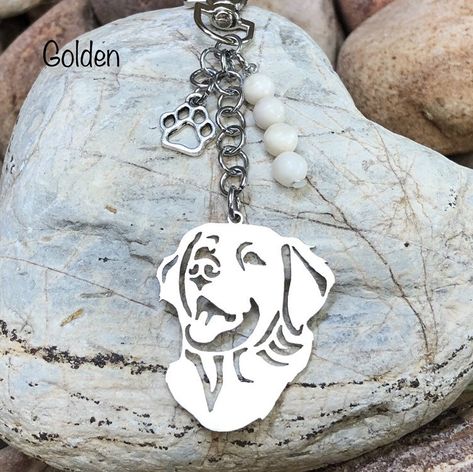 Golden Retriever Silhouette, Chien Golden Retriever, Animal Themed Jewelry, Luxury Dog Collars, Pet Keepsake, Pet Jewelry, Homemade Lip Balm, Dog Keychain, Dog Charm