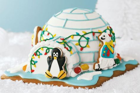 Igloo Gingerbread House Ideas, Gingerbread Igloo, Gingerbread Sandcastle, Gingerbread Waterfall, Ski Resort Gingerbread House, Igloo Cake, House Themes, Best Food Gifts, Food Gift Baskets