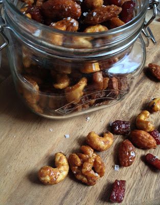 Beer & Bacon Nuts Beer Nuts, Nuts Snacks, Beer Bacon, Cooking With Beer, Beer Food, Snack Mixes, Nut Snacks, Nut Recipes, Christmas Recipe