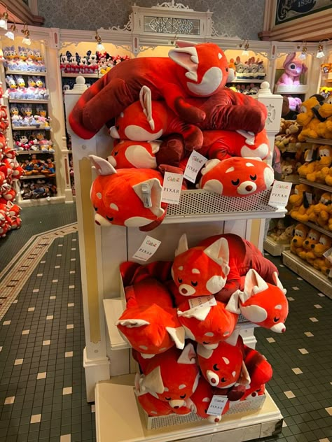 red panda plushies at disneyland ! 40 bucks 🫣 tags: red panda, red panda plush, red panda stuffed animal, turning red merch, turning red stuffie, turning red stuffed animal, turning red stuffed panda Turning Red Toys, Red Panda Plushies, Stuffie Aesthetic, Red Panda Aesthetic, Red Panda Stuffed Animal, Disneyland Merch, Red Stuffed Animal, Turning Red Panda, Red Panda Plush