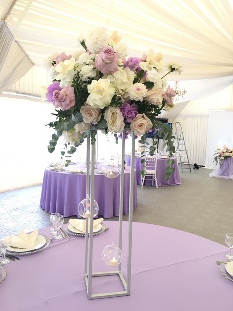 Purple Quinceanera Theme Centerpieces, Wedding Lilac Decoration, Wedding Purple Centerpieces, Lilac Quince Centerpieces, Purple Quinceanera Centerpieces, Lilac Quinceanera Centerpieces, Lavender And Pink Wedding Decorations, Purple Quince Centerpieces, Lilac Wedding Centerpieces