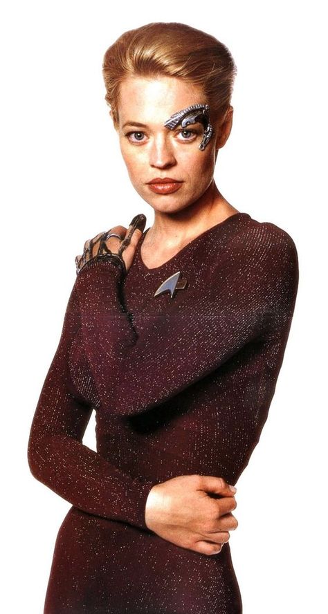 Seven of Nine 7 Of 9 Star Trek, Star Trek Seven Of Nine, Jessica Alba Dress, Seven Of Nine, Star Trek 1, Jeri Ryan, Star Trek Images, Futuristic Motorcycle, Star Trek Movies