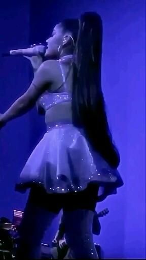 Ariana Grande Performance, Ariana Grande Tattoo, Ariana Grande Singing, Foreign Celebrities, Ariana Tour, Ariana Grande Concert, Estilo Kylie Jenner, Ariana Grande Album, Ariana Grande Music Videos