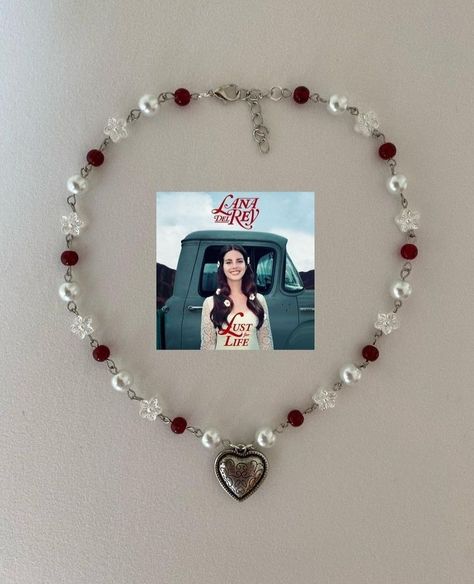 by instagram dawningofopulence Lana Del Rey Necklace, Lust For Life, Lana Del Rey, Necklaces, Crochet, Quick Saves, Instagram