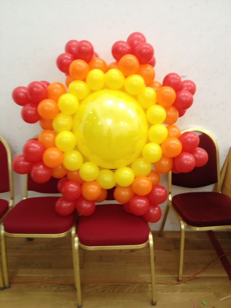 The sun is always shining! Sun Balloon Decoration, Sun Themed Birthday Party, Balloon Sun, Sun Balloon, Cloud Balloons, Gift Shop Interiors, Party City Balloons, Balloon Tree, Birthday Party Balloons