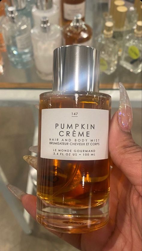 Gourmet Perfume, Hair And Body Mist, Fall Perfume, Fragrance Lab, Fragrances Perfume Woman, Body Hygiene, Perfume Collection Fragrance, Shower Skin Care, Body Smells