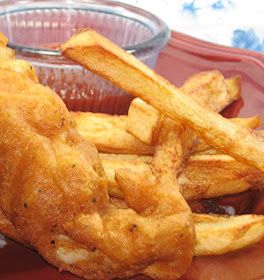 Beer Battered Halibut, Best Halibut Recipes, Fried Halibut, Fish And Chips Batter, Fried French Fries, Fish Dishes Recipes, Beer Battered Fish Recipes, Fish Batter Recipe, Fish N Chips Recipe