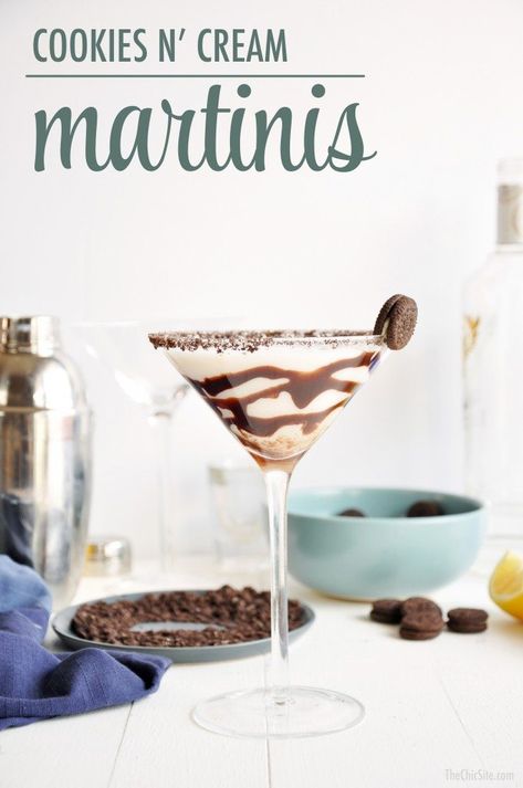 White Chocolate Oreos, Cake Vodka, White Chocolate Liqueur, Whipped Cream Vodka, Oreo Flavors, Rachel Hollis, Crushed Oreos, Big Cookie, Chocolate Liqueur