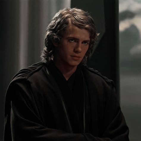 Star Wars Pfp, Darth Vader Icon, Anakin Skywalker Icon, Star Wars Icon, Kenobi Series, So Disappointed, Hayden Christensen, Anakin Skywalker, Obi Wan