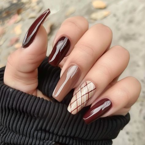 37 Stunning Brown Nails Perfect For Fall And Cozy Vibes Brown Fall Halloween Nails, Fall Nails 2024 Coffin, Brown Fall Nails Acrylic Short, Autumn Theme Nails, Brown And Maroon Nails, Halloween Nail Designs Orange, Burgundy And Brown Nails, Brown Nails Autumn, Cozy Nail Designs