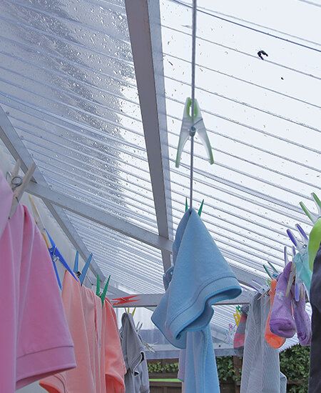 rot. Cloth Drying Ideas Terrace, Clothesline Canopy, Outdoor Clothes Lines, Clothesline Diy, Outdoor Laundry Rooms, Outdoor Laundry, Diy Awning, Clothes Lines, Kitchen Design Small Space