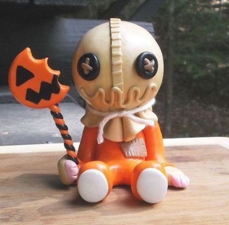 Clay Monsters, Polymer Clay Halloween, Halloween Figures, Halloween Clay, Trick R Treat, Polymer Clay Figures, Clay Diy Projects, Polymer Clay Sculptures, Clay Crafts Air Dry