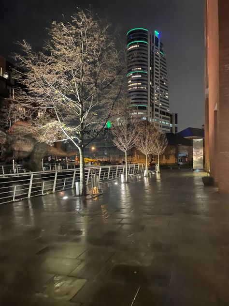 Leeds Aesthetic, Leeds University, Leeds City, Night Aesthetic, City Aesthetic, City Life, City Lights, Leeds, Night Skies