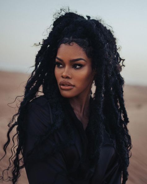 Beauty is key — Teyana Taylor by Dino Serrao (2022) Teyana Taylor, Street Style Chic, In The Desert, Hairstyles For School, The Desert, Cute Hairstyles, Beautiful Hair, Curly Hair, Hair Inspiration