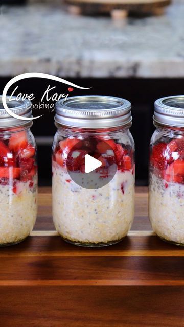 Oatmeal In Jars Overnight, Over Night Oats In A Jar Recipe, How To Make Overnight Oats In A Jar, Refrigerator Oatmeal Overnight, Cheesecake Jello Overnight Oats, Overnight Oats In A Jar Strawberries, Oatmeal Overnight Recipe Jars, Cold Oats Recipe Overnight Oatmeal, Mason Jar Oatmeal Overnight