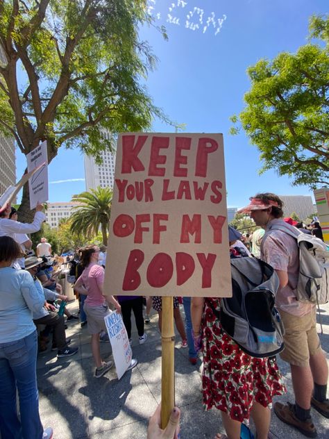 Wade Vs Roe Protest, Roe Wade, Zine Project, Modern Images, What Is Feminism, Summer Prep, Feminism Quotes, Protest Signs, Human Decency