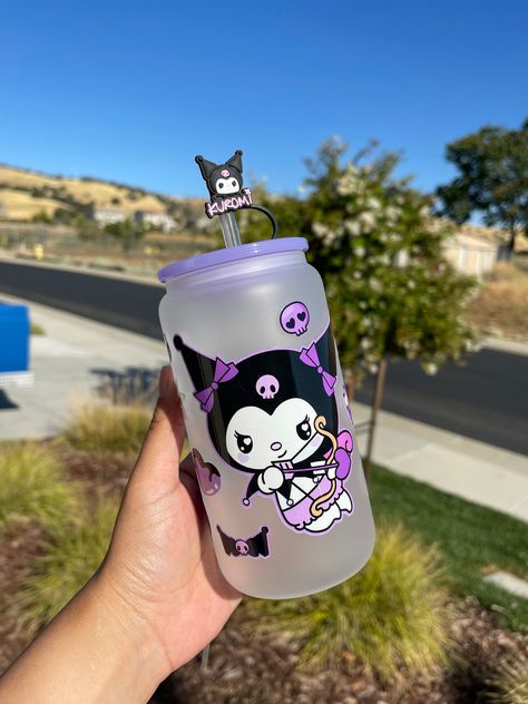 Personalized School Supplies Labels, Sanrio Clothes, Tumbler Care Instructions, Starbucks Cup Design, Kawaii Cups, Funny Home Decor, Cute Water Bottles, Cute Nike Shoes, Mia 3