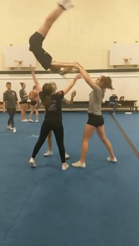 Baha Cheer Stunt, Cheer Stunts 4 People, 7 Person Cheer Stunts, Simple Stunts Cheerleading, Stunts For 3 People, Cheer Stunts For 3 People, Junior High Cheer Stunts, Cheer Stunts For Middle School, Easy Stunts Cheerleading