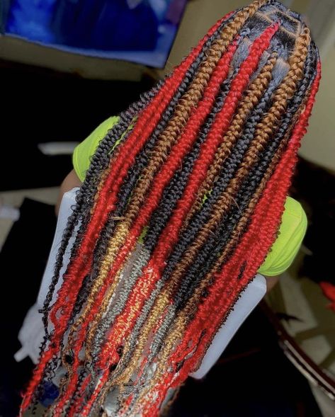 Birthday Briads, Butterfly Box Braids, Jungle Braids, Box Braids With Color, Braids Large, Braids With Color, Butterfly Braids, Color Braids, Baddie Ideas