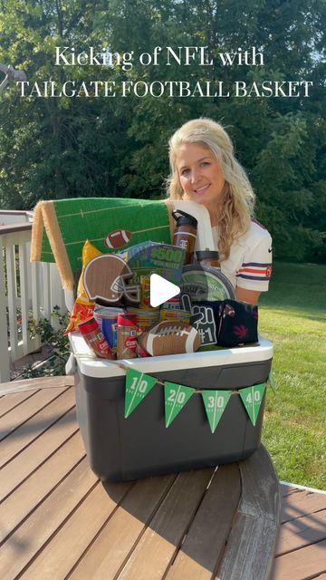 FullofHartMama on Instagram: "Football is back, baby!! 🏈 

i’m here with all your tailgate needs! Or just must have items to have around your house this season for game day! This is the perfect tailgate/football basket

Can’t forget @redgoldtomatoes with your chili

#footballisback #footballfood #tailgateparty #tailgateszn #tailgate #tailgateparty #footballbasket #footballszn #footballparty" Tailgate Silent Auction Basket, Tailgate Auction Basket, Tailgate Basket Ideas, Football Basket Ideas, Tailgate Decor, Silent Auction Basket, Football Is Back, Football Basket, Auction Basket