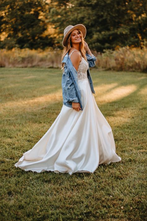 Eloping Wedding, Summer Fall Wedding, Wide Brimmed Hat, Light Denim Jacket, Denim Jacket With Dress, Brimmed Hat, Bride Photo, Dress Inspo, Yes To The Dress