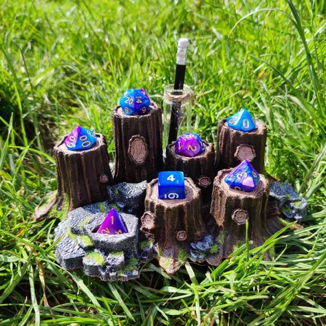 Dnd Props Diy, Dnd Crafts, Diy Art Projects, Diy Clay, Air Dry Clay, Homemade Gifts, Diy Art, Party Time, Dungeons And Dragons