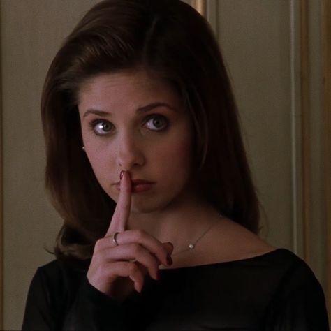 Catherine Cruel Intentions, Katherine Cruel Intentions, Cruel Intentions Quotes, Cruel Intentions Outfits, Sarah Michelle Gellar Cruel Intentions, Cruel Intentions Aesthetic, Cruel Intentions Kathryn, Intentions Aesthetic, Kathryn Merteuil