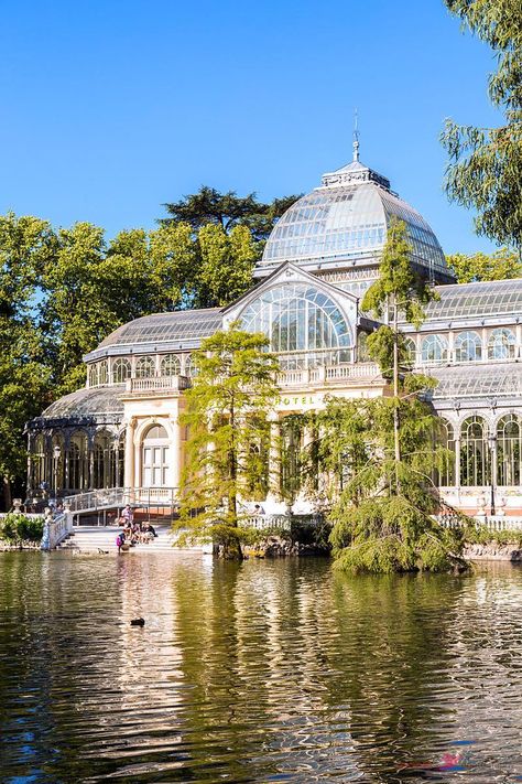 Palace Garden Aesthetic, Palace Greenhouse, Crystal Palace Madrid, Retiro Park Madrid, Green Palace, Crystal House, Madrid Aesthetic, Retiro Park, Victorian Greenhouses