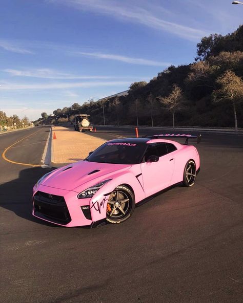 109.5k Likes, 2,314 Comments - Nissan (@nissan) on Instagram: “The perfect Valentine doesn't exi... #ValentinesDay #OMGTR #R35 📷&🚗: @tannerfox” Car Playlist Cover, Car Cleaning Tips, Car Playlist, Tanner Fox, Skyline R35, Car Decorating, Hennessey Venom, Decorating Car, Nissan Gtr Nismo