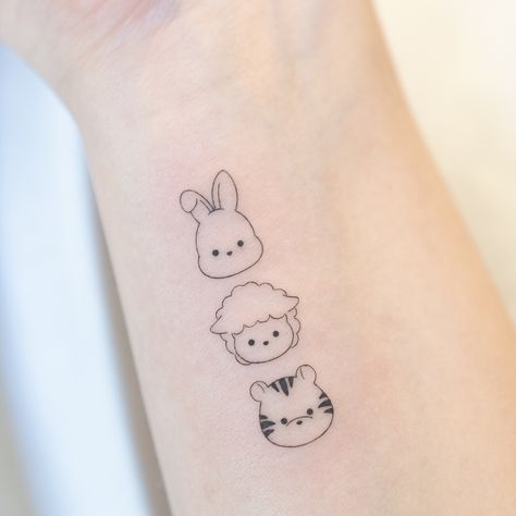 A mix of shapes and textures by Korean tattoo artist Fluffy | iNKPPL Tattoos Black Women, Korean Tattoo, Korean Tattoo Artist, Becoming A Tattoo Artist, Korean Tattoos, Bts Tattoos, Bunny Tattoos, Make Up Ideas, Kawaii Tattoo