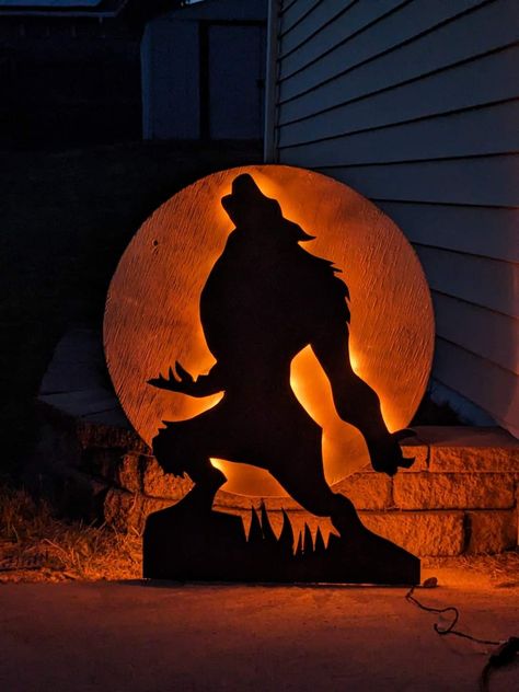 Werewolf Moon, Pumpkin Carving Patterns, Werewolf Art, Prop Making, Carving Patterns, Hallows Eve, Jack O, Jack O Lantern, Pumpkin Carving