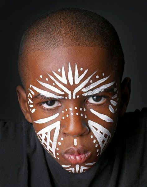 Facial Markings Character Inspiration, Tribe Face Paint, Face Markings Drawing, Markings Drawing, Tribe Makeup, African Face Paint, Face Markings, African Makeup, African Tattoo