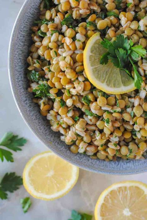 Farro Meals, Ferro Salad, Lentil Kale, Legume Recipes, Asparagus And Peas, Salad With Asparagus, Perfect Quinoa, Farro Recipes, Grain Recipes