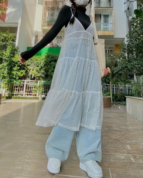 Dress Over Jeans Outfit Korean, Dress Over Pants Korean, Dress Over Jeans Korean, Dress With Jeans Underneath, Kpop Street Style, Plus Size Modest Outfits, Dress Over Jeans Outfit, Dress Over Jeans, Jeans Korean