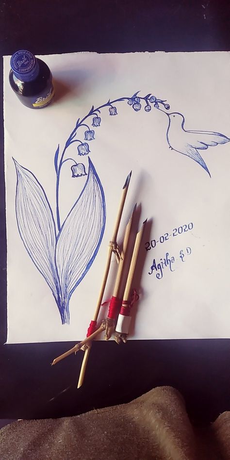 Blue Pen Art Simple, Blue Pen Drawing Easy, Blue Pen Sketch Simple, Pen Art Drawings Simple, Simple Pen Sketches, Pencil Sketches Easy, Drawing Bird, Swan Painting, Blue Bamboo