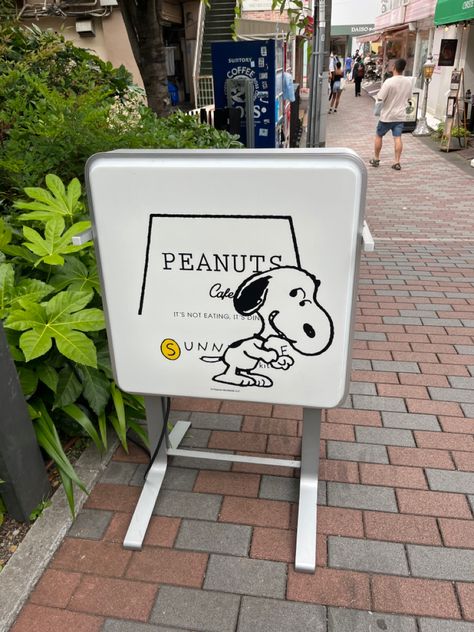 Snoopy Cafe, Cafe Japan, Japan Travel, My Vibe, Peanut, Snoopy, Cafe, Japan, Travel