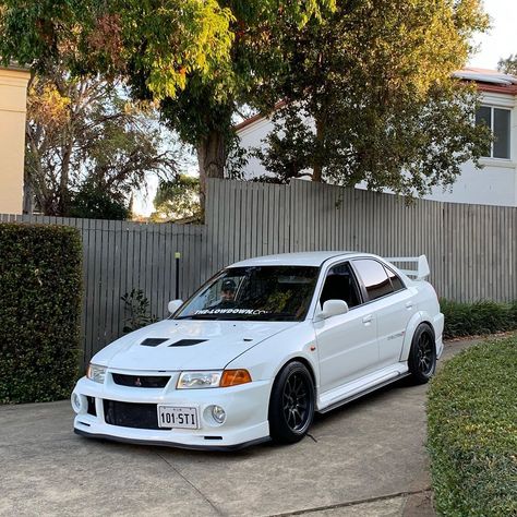 Mitsubishi Lancer EVO VI Car Dream, Mitsubishi Lancer Evo, Mitsubishi Cars, Lancer Evo, Pimped Out Cars, Best Jdm Cars, Mitsubishi Evo, Drifting Cars, Mitsubishi Lancer Evolution