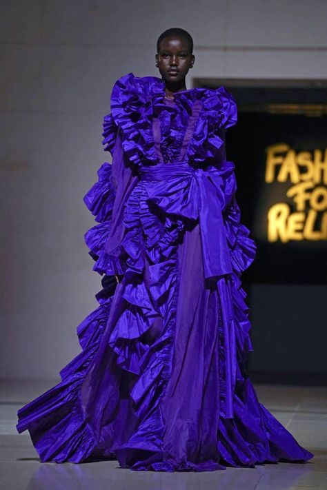 High Fashion Runway, Ruffles Fashion, Couture Week, Gala Dresses, Fashion Design Sketches, Purple Fashion, Purple Aesthetic, Gorgeous Gowns, Couture Dresses