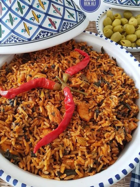 Tunisian Rice, Tunisian Food, Colombian Food, Fav Food, Food Therapy, Easy Food, Food Obsession, Delicious Healthy Recipes, Tunisia